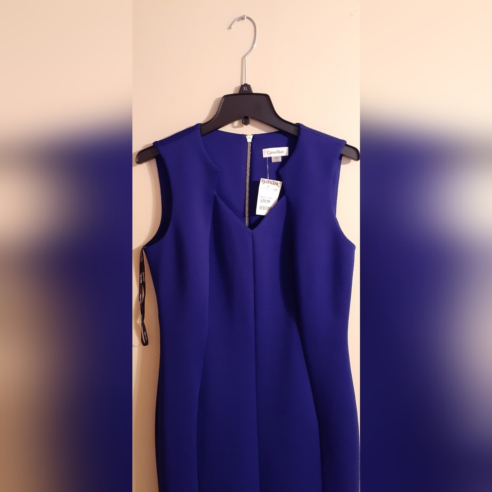 Calvin Klein office style sleevless v-neck blue dress